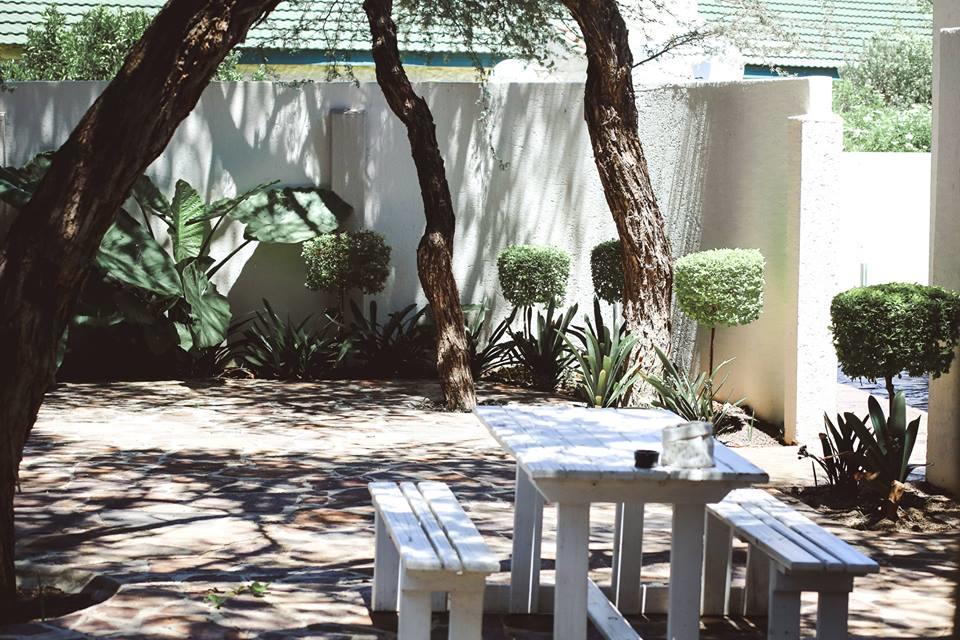 The Hedge Guesthouse Куруман Экстерьер фото